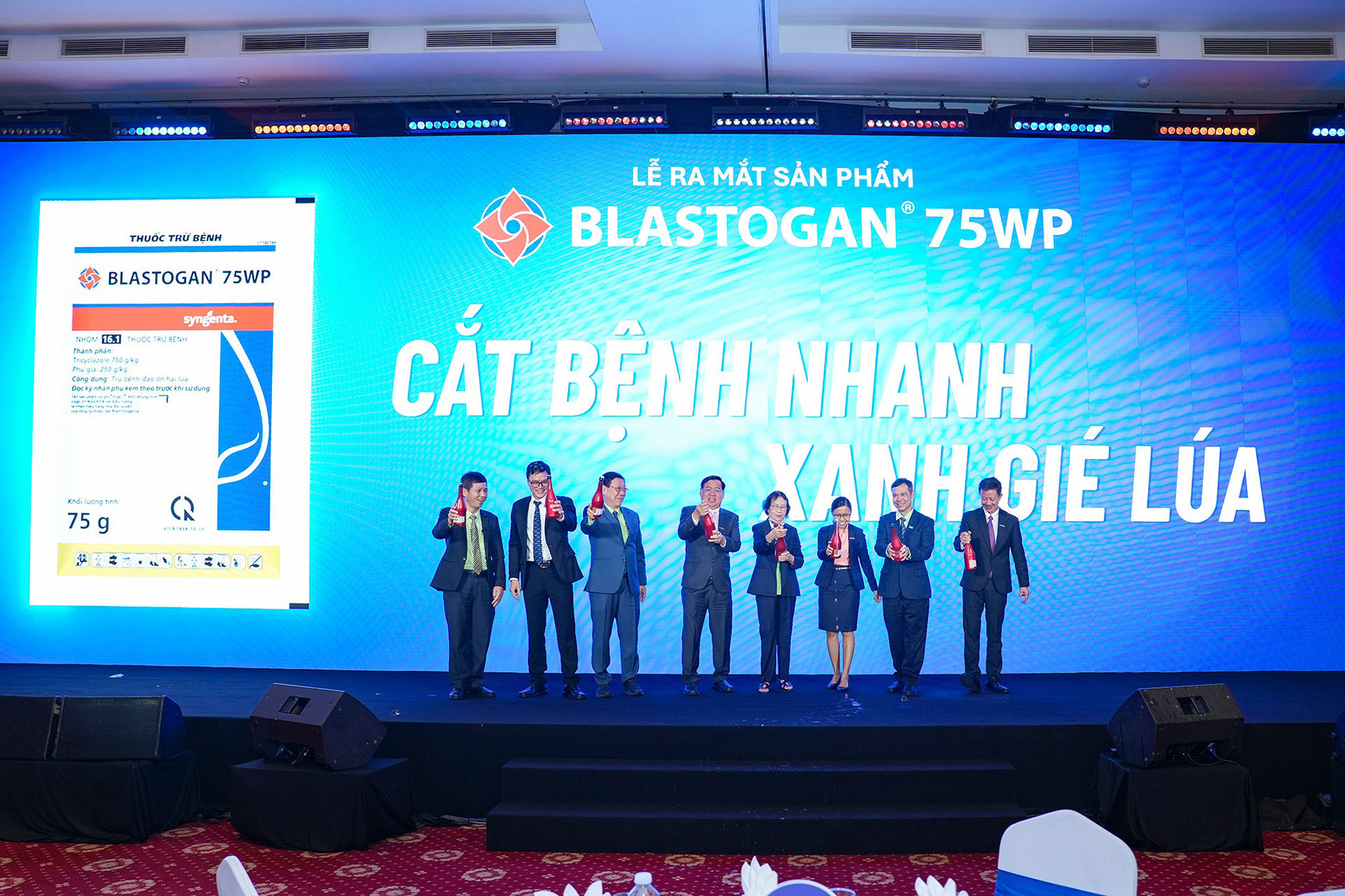Lễ ra mắt sản phẩm Blastogan®75WP: Cắt bệnh nhanh – Xanh gié lúa!